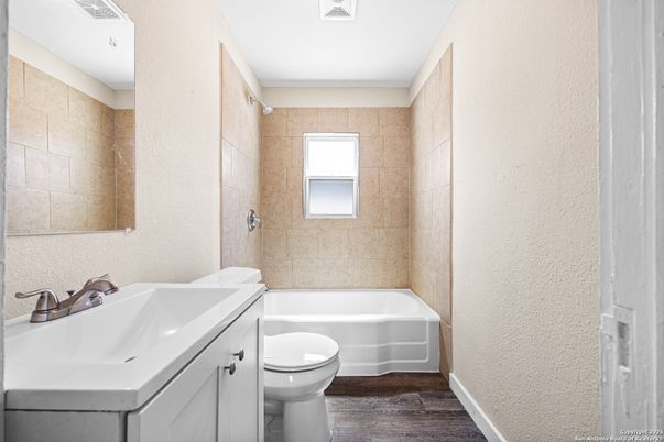 Bathroom, Interior, Wood Texture Flooring