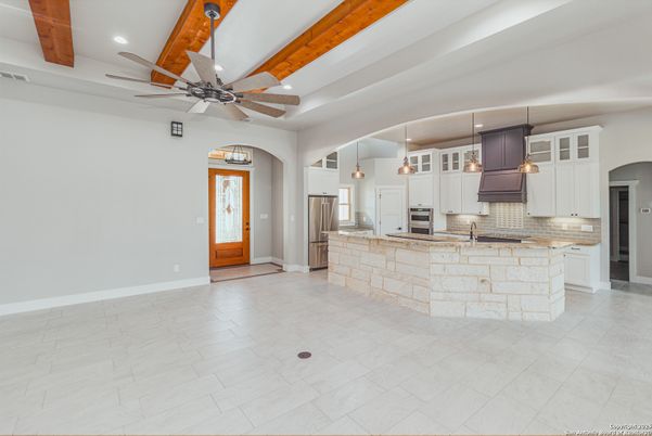 Interior, Kitchen, Pendant Lights, Recessed Lighting, Wooden Beams