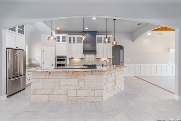 Interior, Kitchen, Pendant Lights, Recessed Lighting, Stainless Steel Appliances