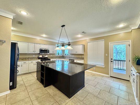 Interior, Kitchen, Pendant Lights, Recessed Lighting