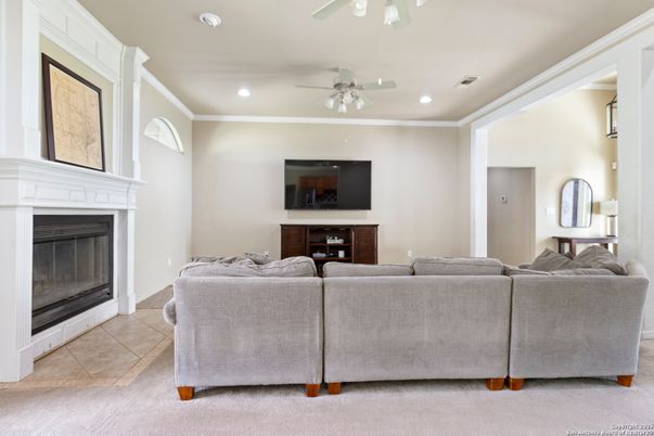 Fireplace, Interior, Living room, Recessed Lighting