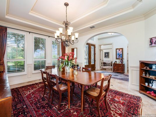 Chandelier, Dining room, Interior