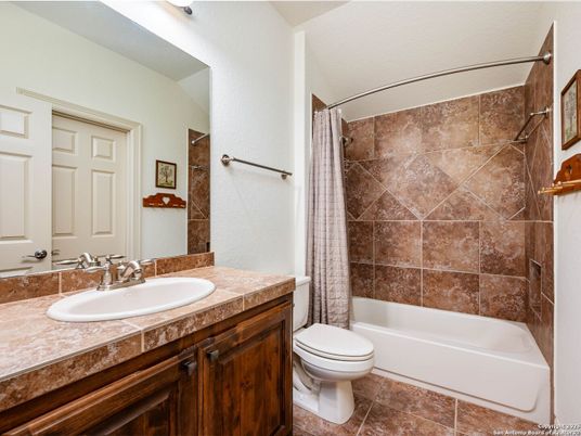 Bathroom, Interior, Tile Countertops
