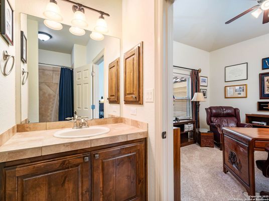 Bathroom, Interior, Tile Countertops