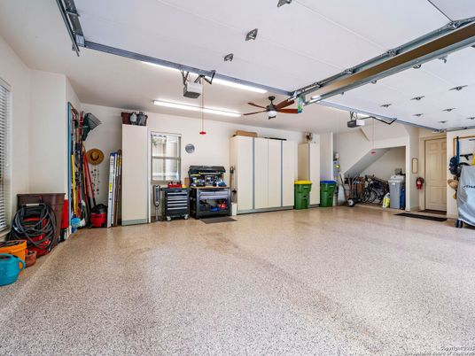Garage, Interior, Washer