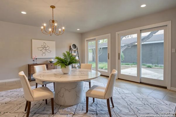 Chandelier, Dining room, Interior, Marble, Recessed Lighting