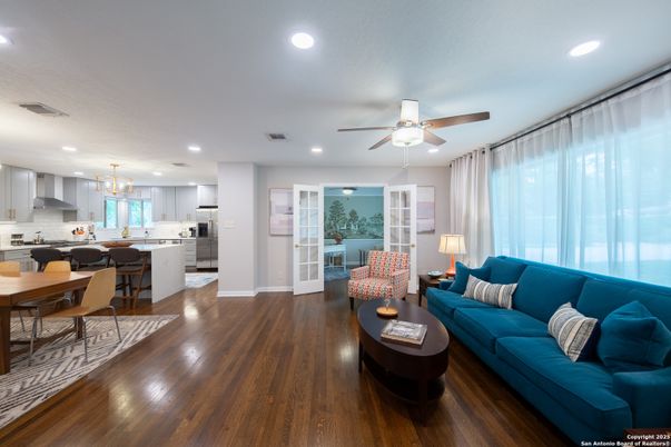 Dining room, Interior, Kitchen, Living room, Pendant Lights, Recessed Lighting, Stainless Steel Appliances, Wood Texture Flooring