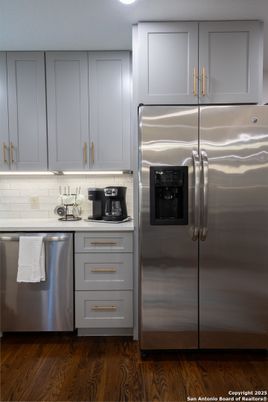 Interior, Kitchen, Stainless Steel Appliances, Wood Texture Flooring