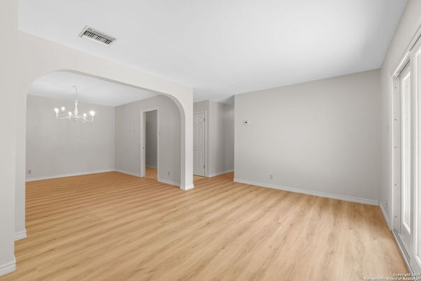 Chandelier, Empty room, Interior, Wood Texture Flooring