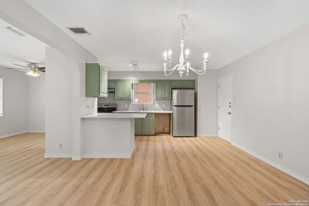 Chandelier, Interior, Kitchen, Stainless Steel Appliances, Wood Texture Flooring