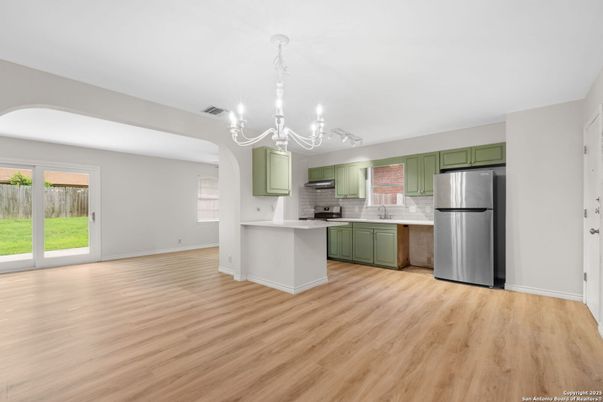 Chandelier, Interior, Kitchen, Stainless Steel Appliances, Wood Texture Flooring