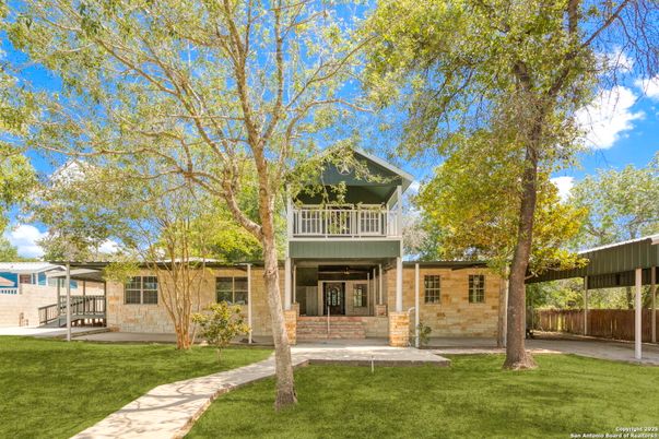 Backyard, Exterior, Facade, American Craftsman