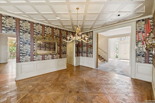Chandelier, Empty room, Interior, Wood Texture Flooring