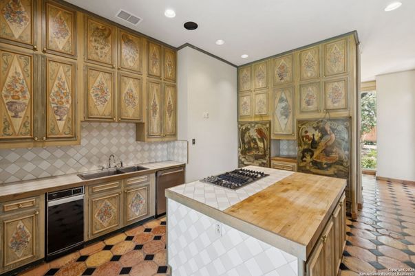 Interior, Kitchen, Recessed Lighting