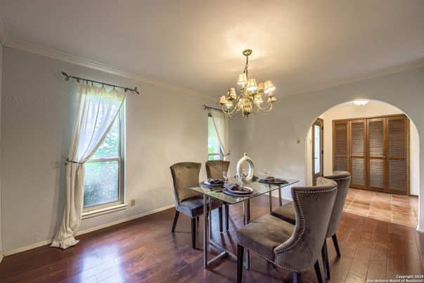 Chandelier, Dining room, Interior, Wood Texture Flooring