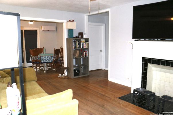 Dining room, Interior, Wood Texture Flooring