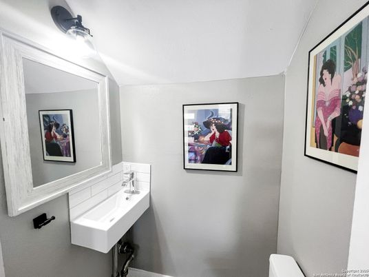 Bathroom, Interior