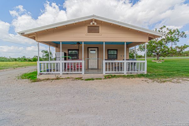 Exterior, Facade, American Craftsman