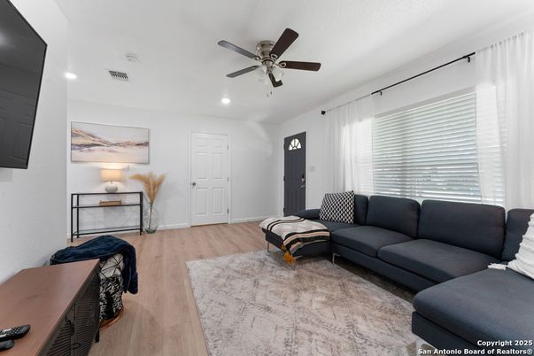 Interior, Living room, Recessed Lighting, Wood Texture Flooring