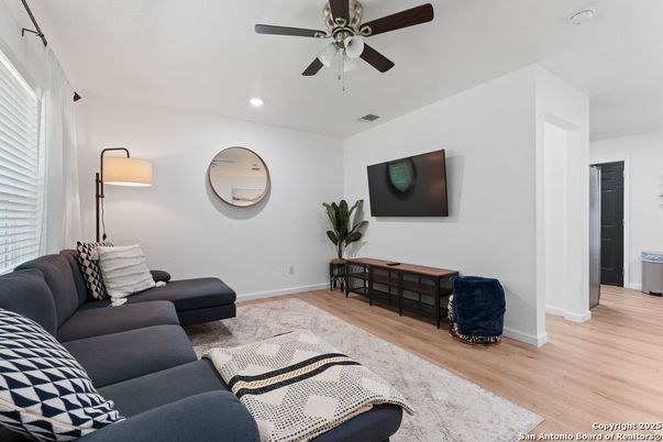 Interior, Living room, Recessed Lighting, Wood Texture Flooring