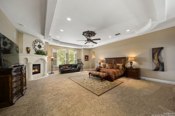 Fireplace, Interior, Living room, Recessed Lighting