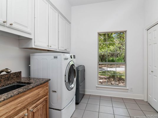 Interior, Washer