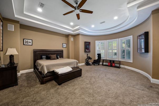 Bedroom, Fitness Equipment, Interior, Recessed Lighting