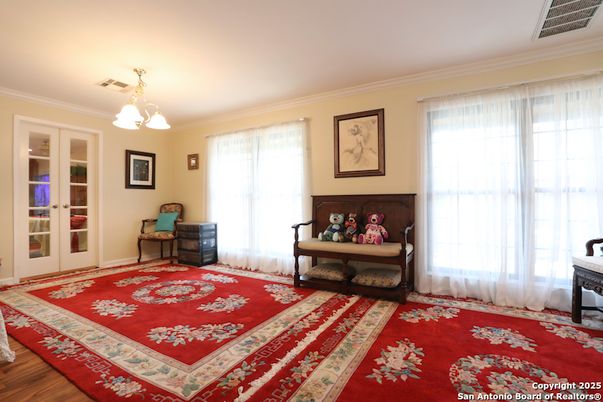 Chandelier, Interior, Wood Texture Flooring