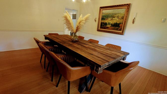 Dining room, Interior, Wood Texture Flooring