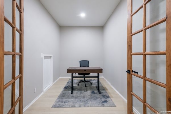 Home Office, Interior, Recessed Lighting, Wood Texture Flooring
