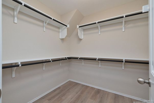 Interior, Walk-in Closets, Wood Texture Flooring