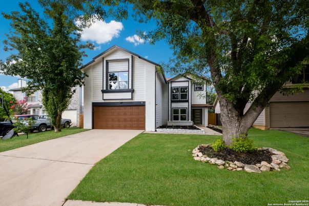 Attached, Exterior, Facade, Raised Ranch