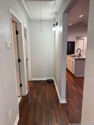 Interior, Recessed Lighting, Wood Texture Flooring