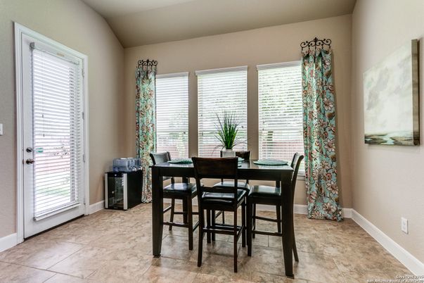 Dining room, Interior