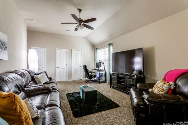 Fitness Equipment, Interior, Living room