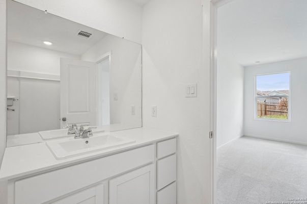 Bathroom, Interior, Recessed Lighting