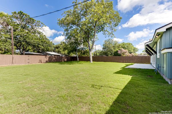 Backyard, Exterior