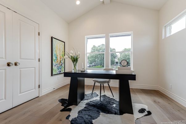 Home Office, Interior, Recessed Lighting, Wood Texture Flooring