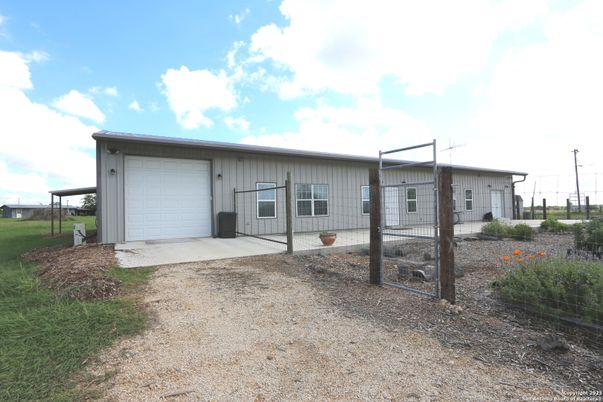 Backyard, Detached Garage, Exterior