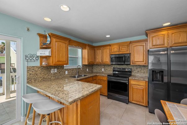 Interior, Kitchen, Recessed Lighting
