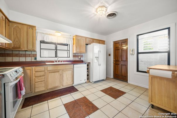 Interior, Kitchen, Washer