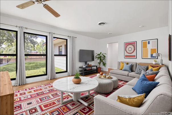 Interior, Living room, Recessed Lighting, Wood Texture Flooring