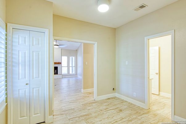 Empty room, Fireplace, Interior