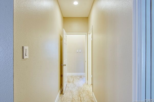 Interior, Recessed Lighting