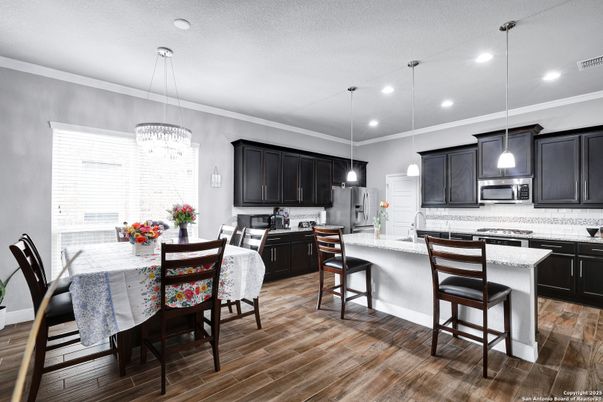 Chandelier, Dining room, Interior, Kitchen, Pendant Lights, Recessed Lighting, Wood Texture Flooring