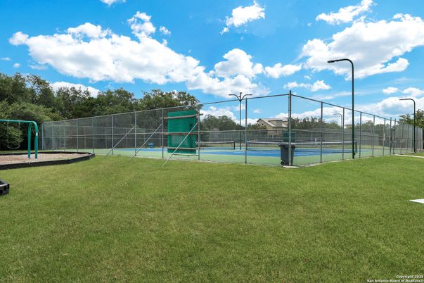 Exterior, Tennis Courts