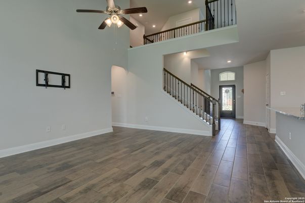 Interior, Recessed Lighting, Wood Texture Flooring