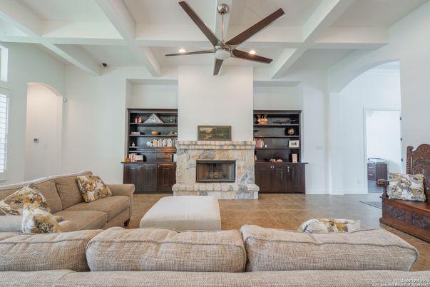 Fireplace, Interior, Living room, Recessed Lighting