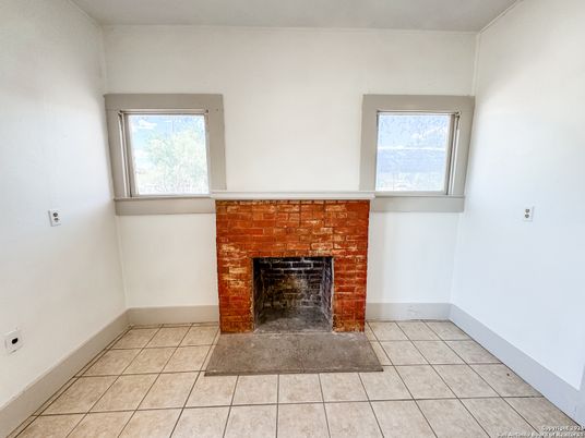 Fireplace, Interior