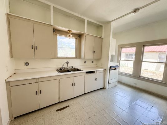 Interior, Kitchen, Washer